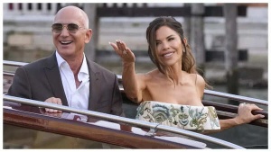 Indian Businesswoman Natasha Poonawalla Turns Heads with Bold Fashion Choice at Bezos-Sanchez Wedding in Venice