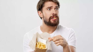 Beware: Neuroscientist Flags These 3 Common Foods as Hidden Ageing Accelerators
