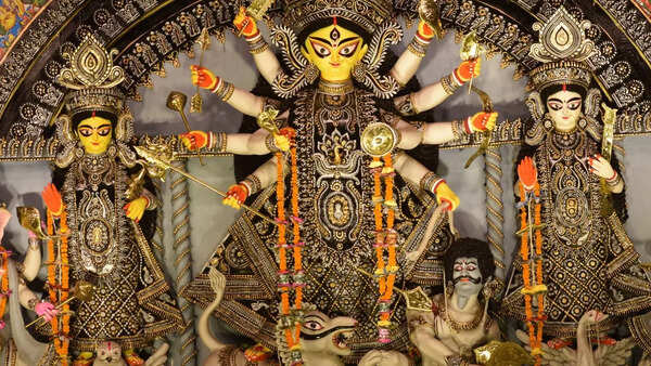 Performing rituals during Gupt Navratri