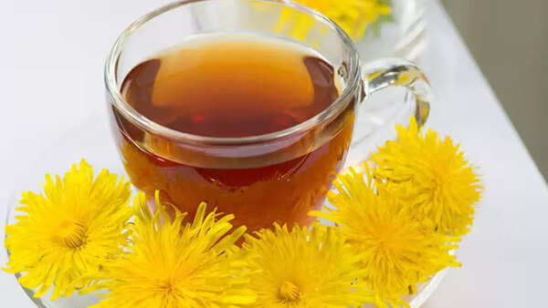 Healthy dandelion tea