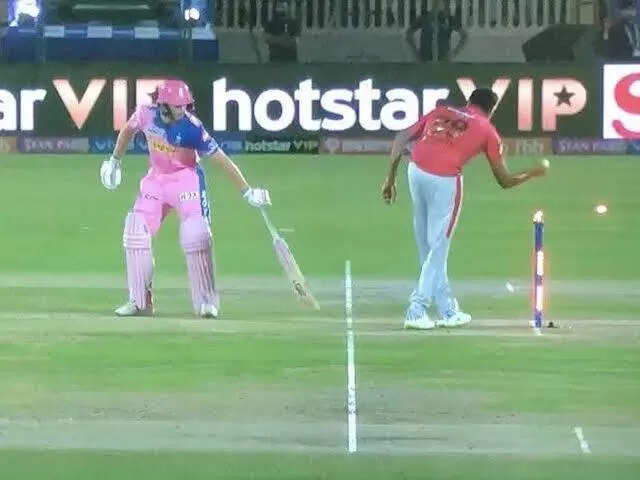 Ashwin-Mankad.