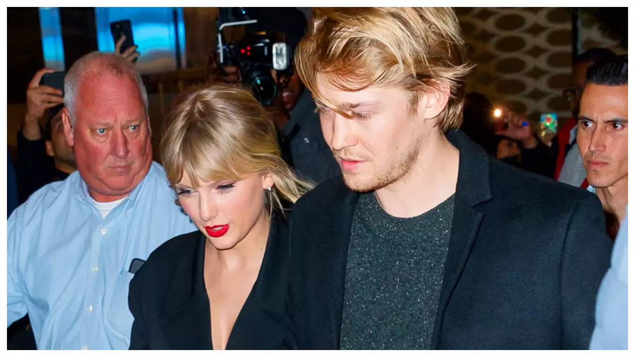 Taylor Swift - joe